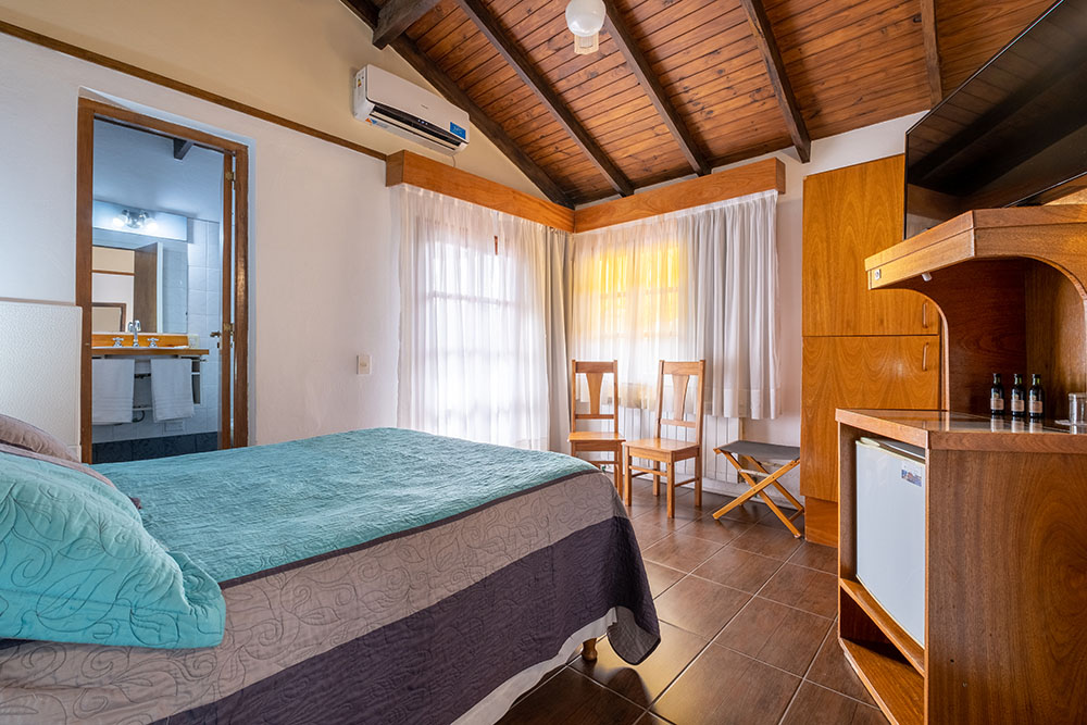 posadanehuen61-HABITACIÓN DOBLE MATRIMONIAL CON BALCÓN